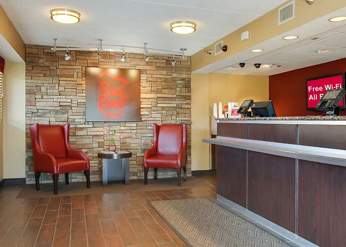 Red Roof Inn Akron
